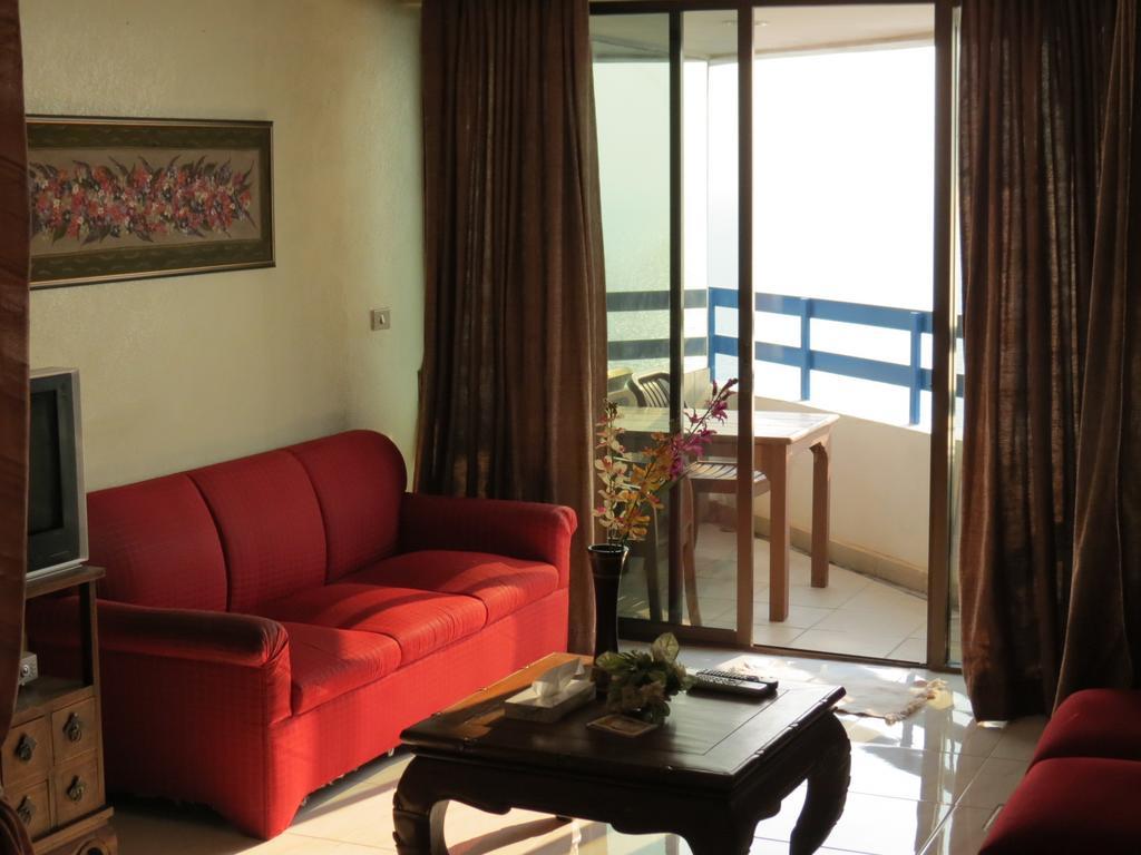 Jomtien Plaza Suite Apartments Pokój zdjęcie
