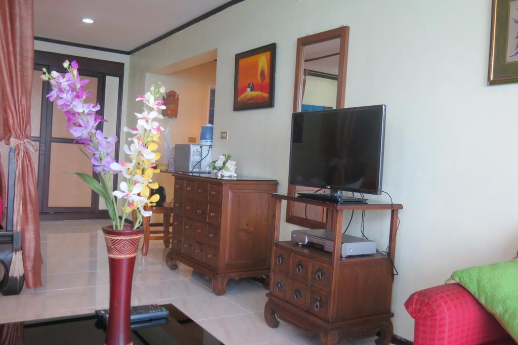 Jomtien Plaza Suite Apartments Zewnętrze zdjęcie
