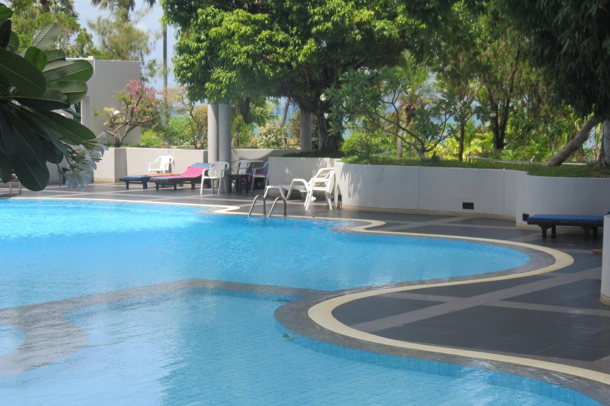 Jomtien Plaza Suite Apartments Zewnętrze zdjęcie